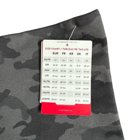 Spanx Look At Me Now Sage Camo Women’s Seamless Shape-wear Crop Leggings Small - Picture 2 of 6